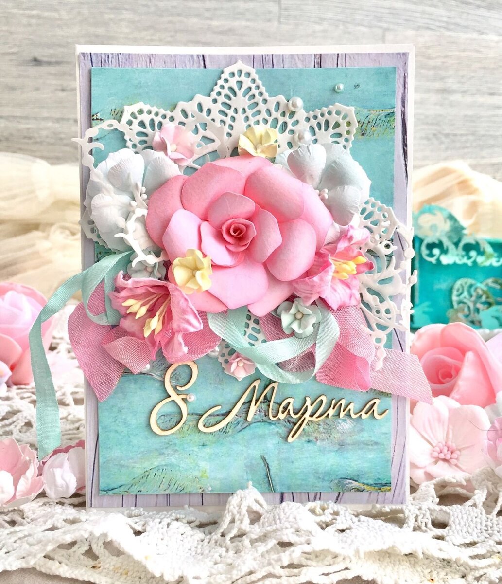 Открытка - из Интернета (из свободного доступа - из "стоковых" фотографий).