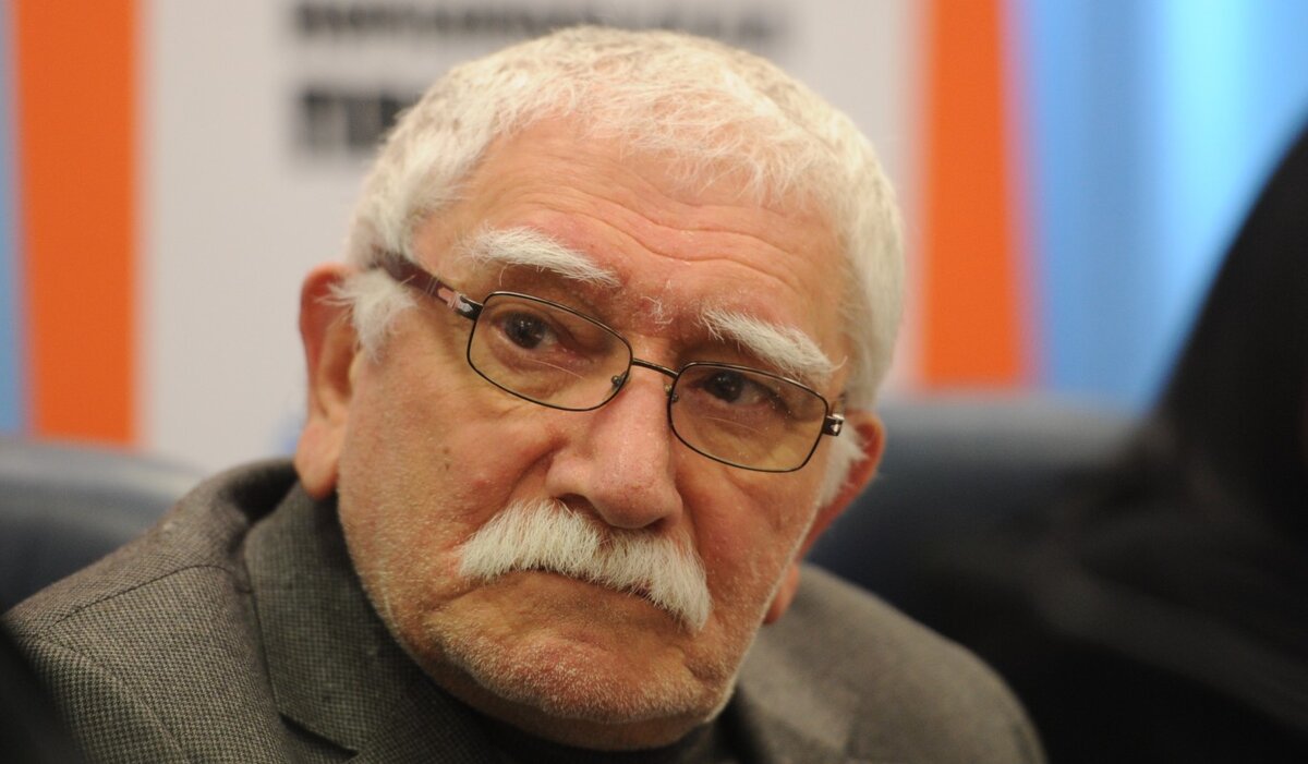    Армен Джигарханян. Фото: Komsomolskaya Pravda / Russian Look / www.globallookpress.com