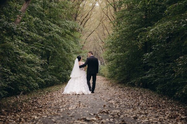 Найти свадьба. Ведущий на свадьбу. Современная свадьба в русском стиле. Стильные свадебные фотосессии. Найти свадьба.