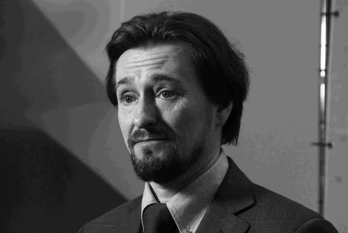 Сергей Безруков