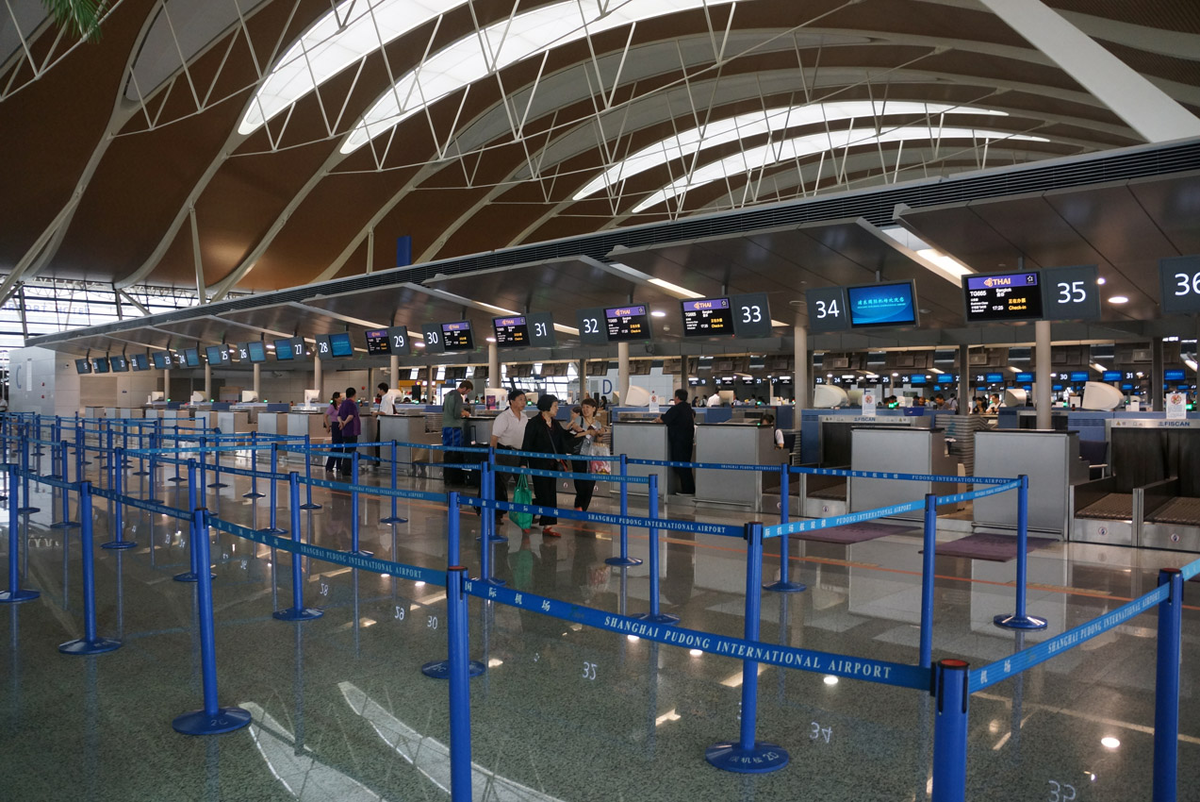 Китай стройка больницы 2020. 10 юаней монета. Си цзиньпин на площади с танком. Госпиталь в ухане за 10 дней. Китай 10 юаней.