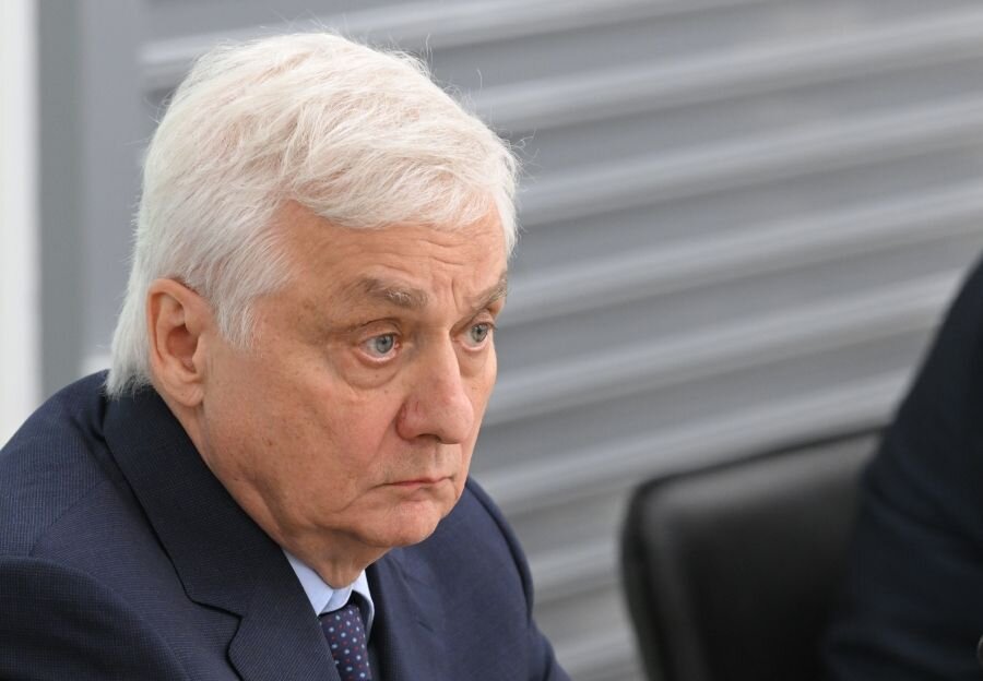    Главный инженер Конструкторского бюро машиностроения Валерий Кашин © Максим Блинов/РИА Новости