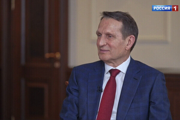 Сергей Нарышкин во время интервью / Кадр из видео/Россия 1