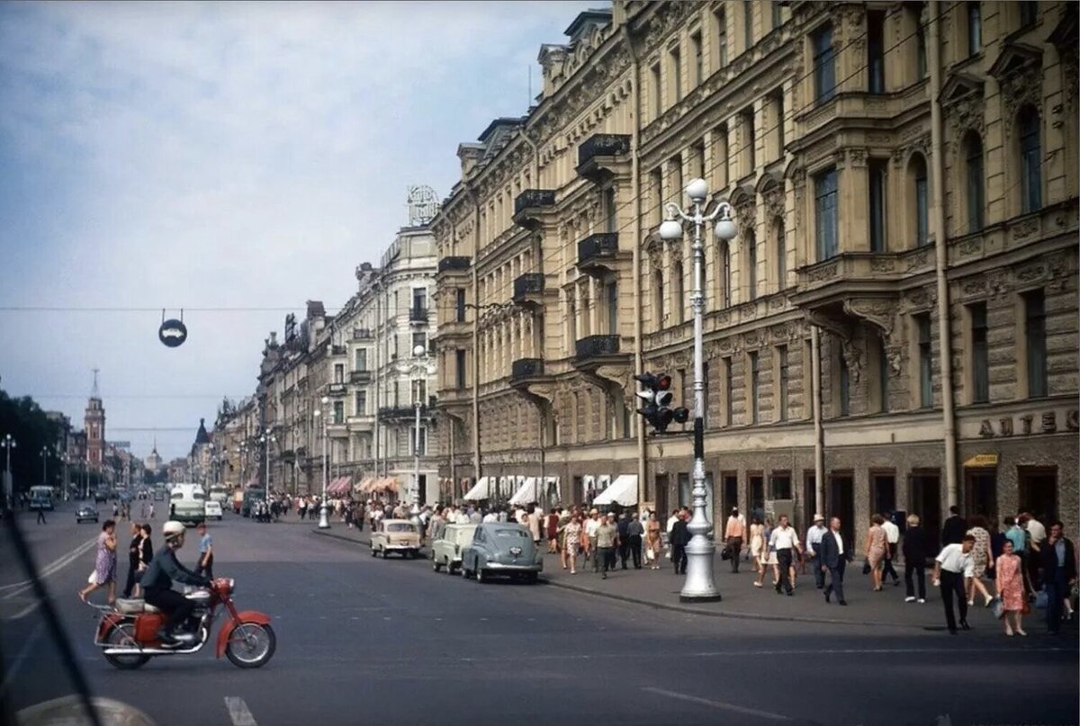 Невский проспект. 1960 год. Фото из открытых источников.