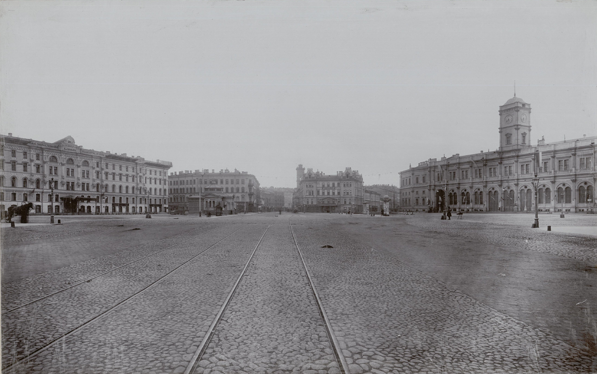 Знаменская площадь (Восстания) 1890-ые годы 