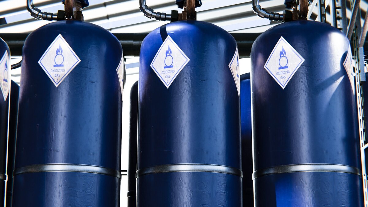 *Газовые баллоны 