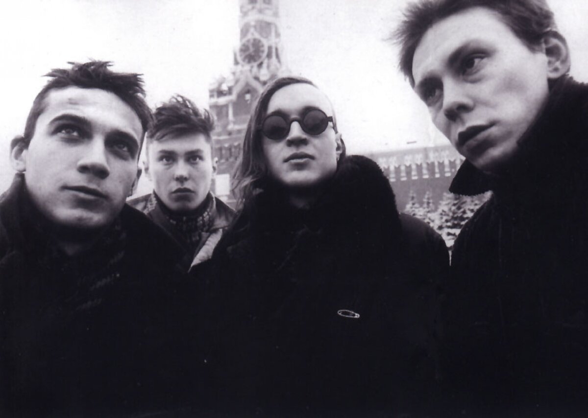    Егора Летова считают пионером русского панк-рокаPersona Stars