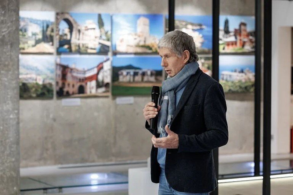 ростов выставка художников. выставка ростов на дону 2024. торговые центры в россии. выставка ростов на дону 2024. макдональдс в днр.