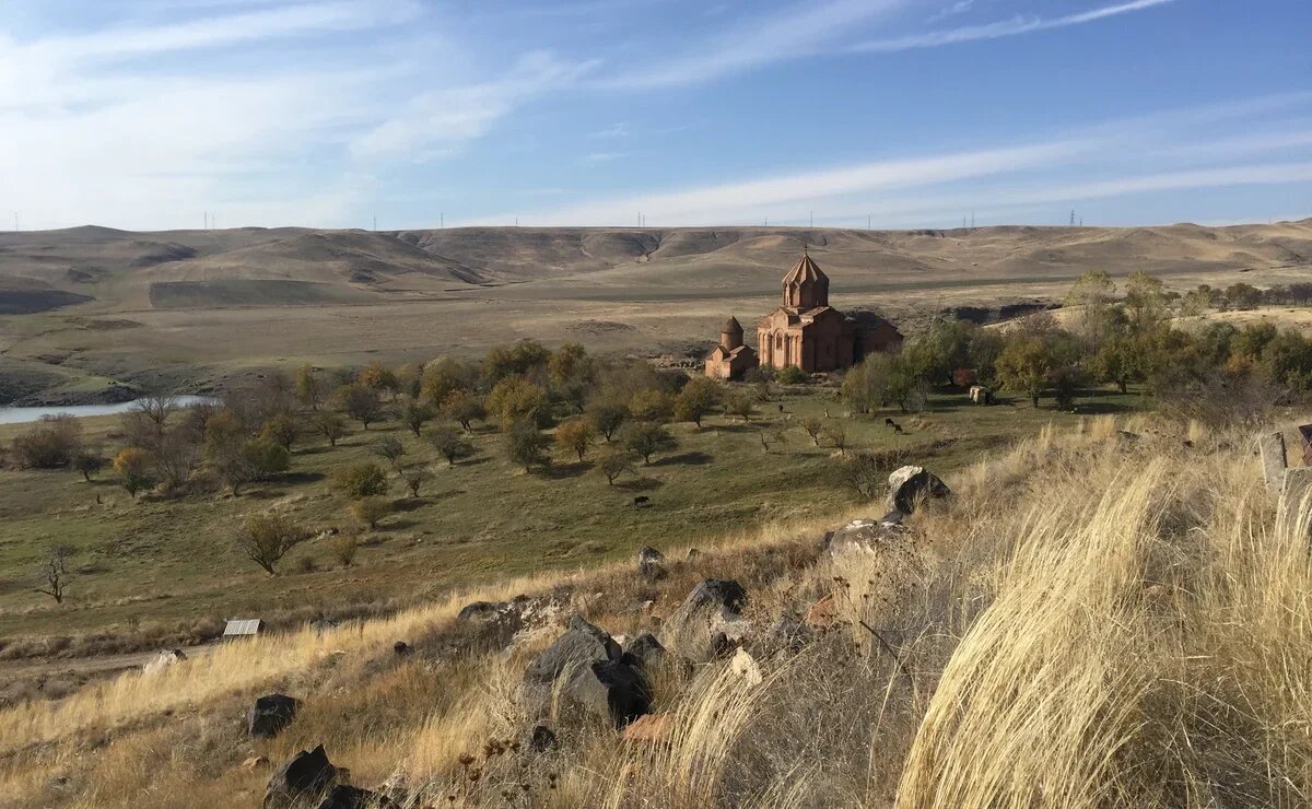    Сколько туристов едет в Армению и сколько стоят туры в 2024 году