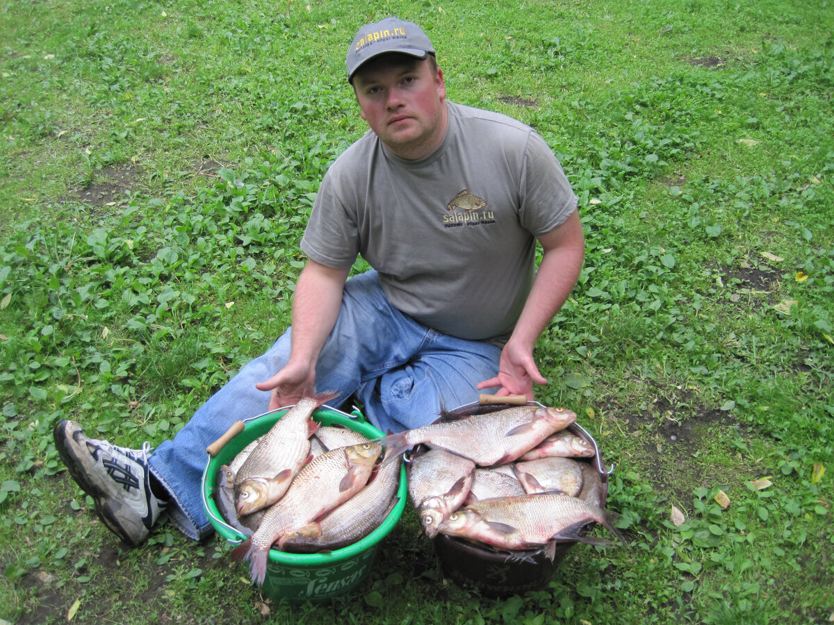 Мой магазин www.multi-fish.ru. Пожизненная гарантия на заводской брак на все удилища купленные у нас в магазине. А также бесплатная поддержка запасными частями (не оферта)