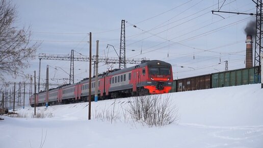 Электропоезд ЭД9Э-0057