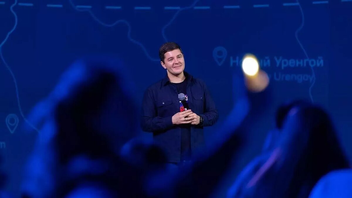     Он пригласил участников Всемирного фестиваля молодежи в ЯНАО.