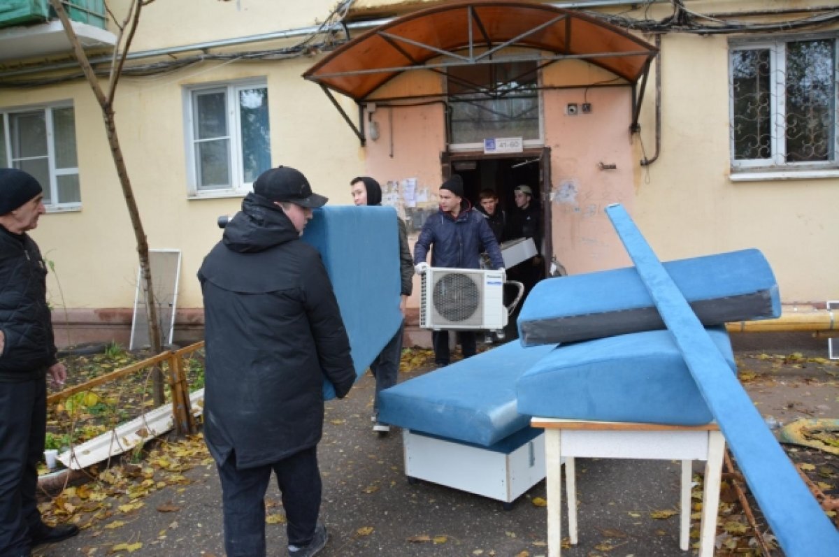    Жильцы рухнувшей пятиэтажки в Астрахани начали получать компенсации