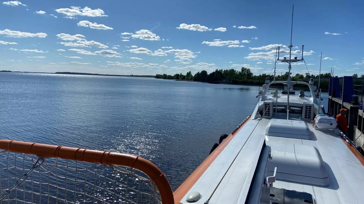     Скоростные суда планируется запустить между Выксой и Нижним Новгородом не позднее 2025 года. Такие сроки обозначил глава Выксы Владимир Кочетков в ходе прямой линии, прошедшей 6 марта.