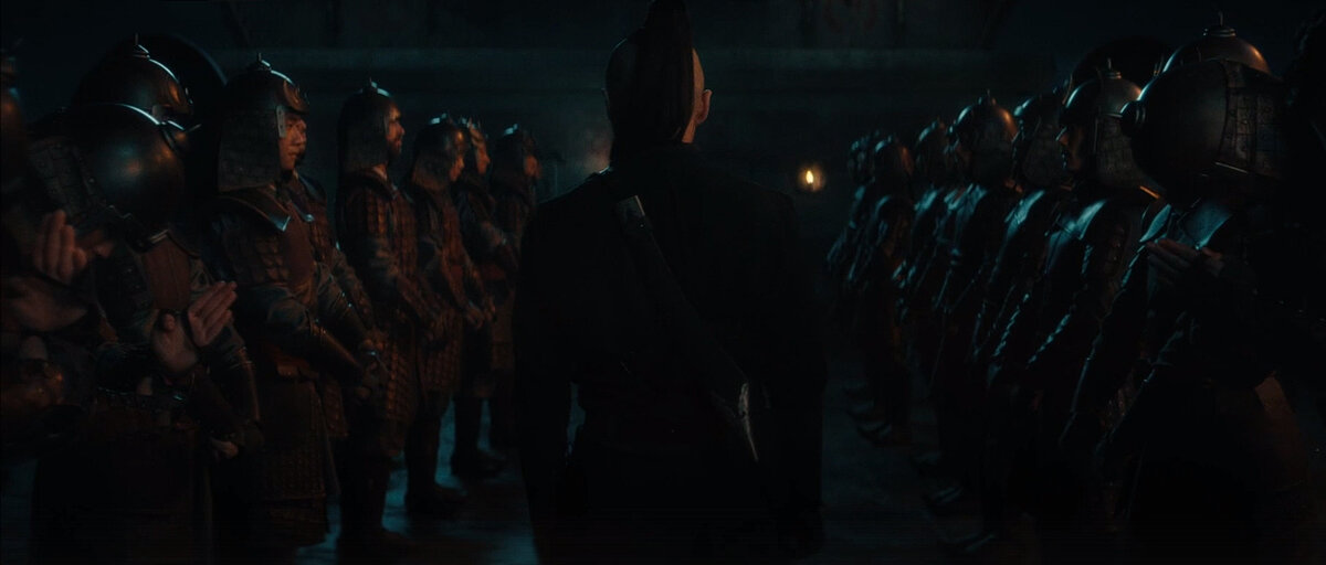 Трогательная сцена из 6 эпизода, в которой команда корабля кланяется Зуко, отсутсвует в оригинале