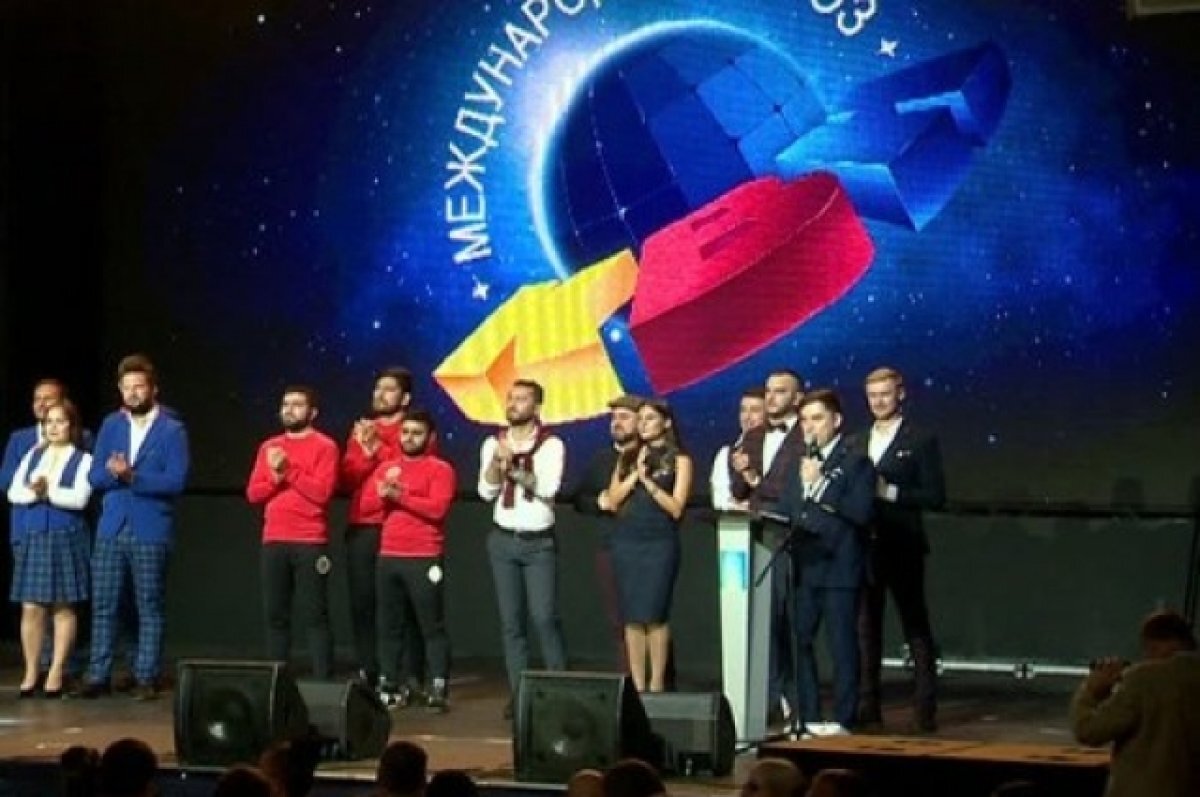    В Сириусе начался Международный кубок юмора