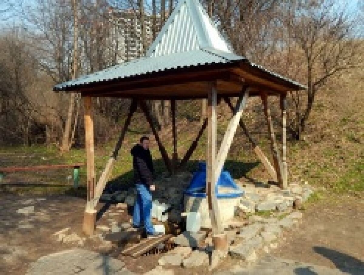 Москва казанский родники. Родник Казань. Койдиново Родник. Кустаревка Родник мемориал.