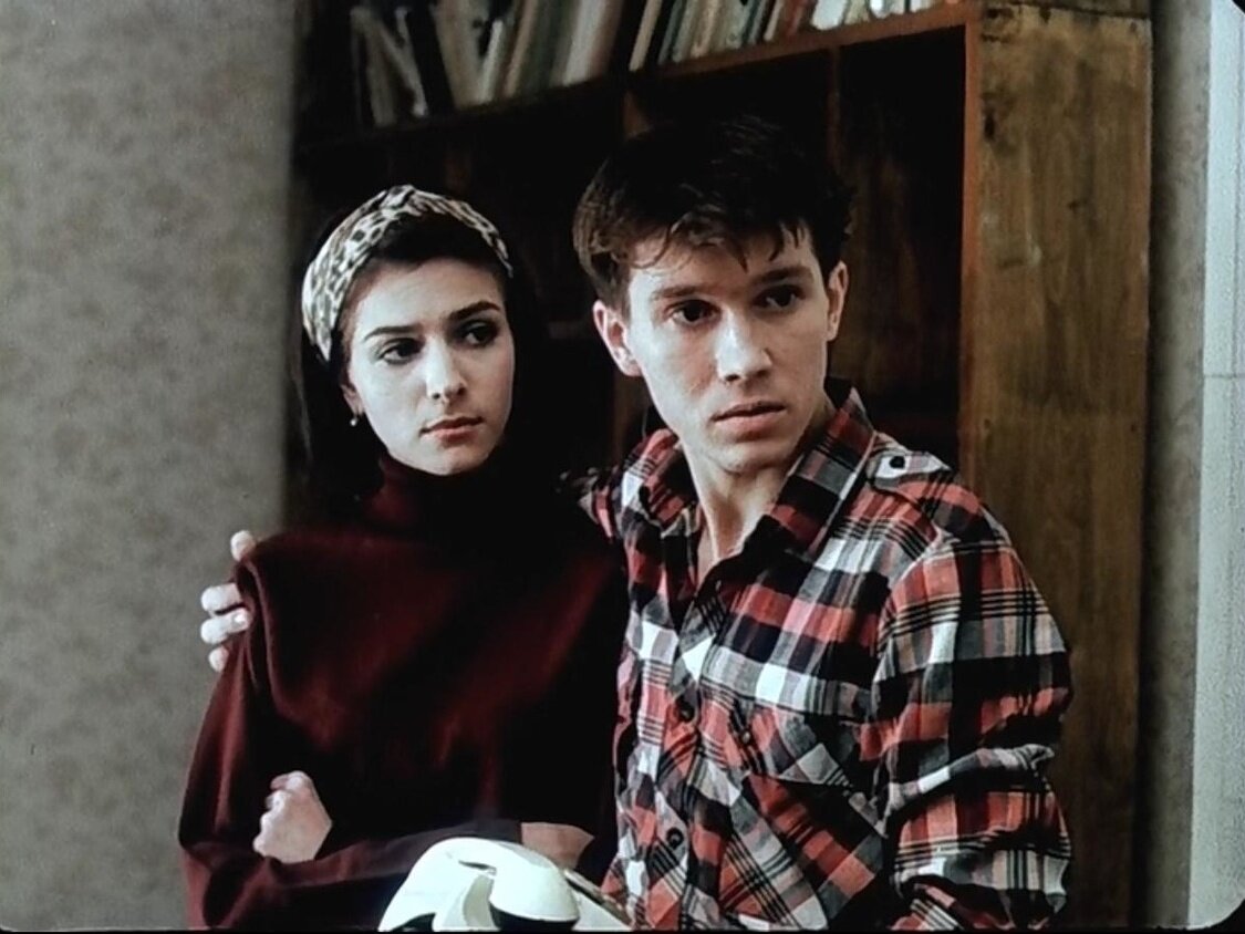 Кадр из фильма «Любовь», 1991 год, режиссер Валерий Тодоровский