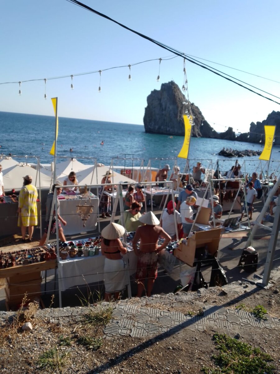 Ярмарка handmade "Хангри-маркет" в Симеизе (Крым)