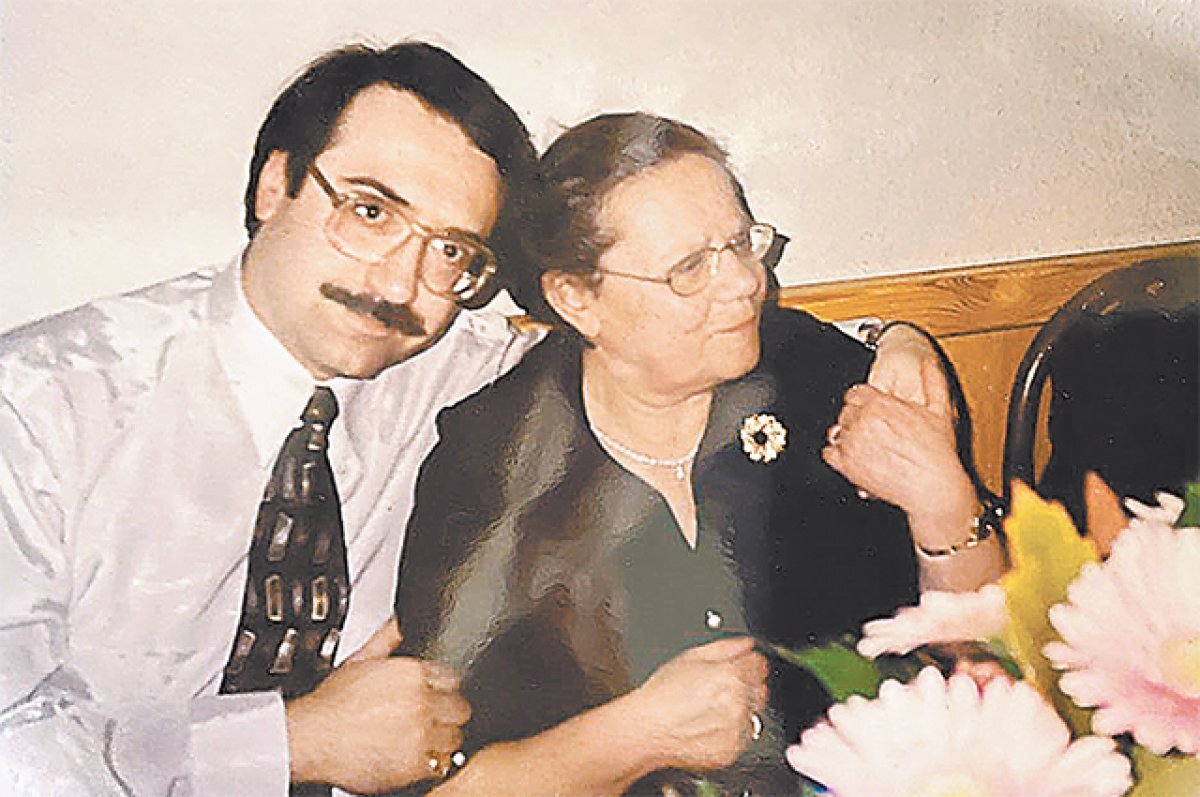    Даниил Крамер и его мама, которой он многим обязан.