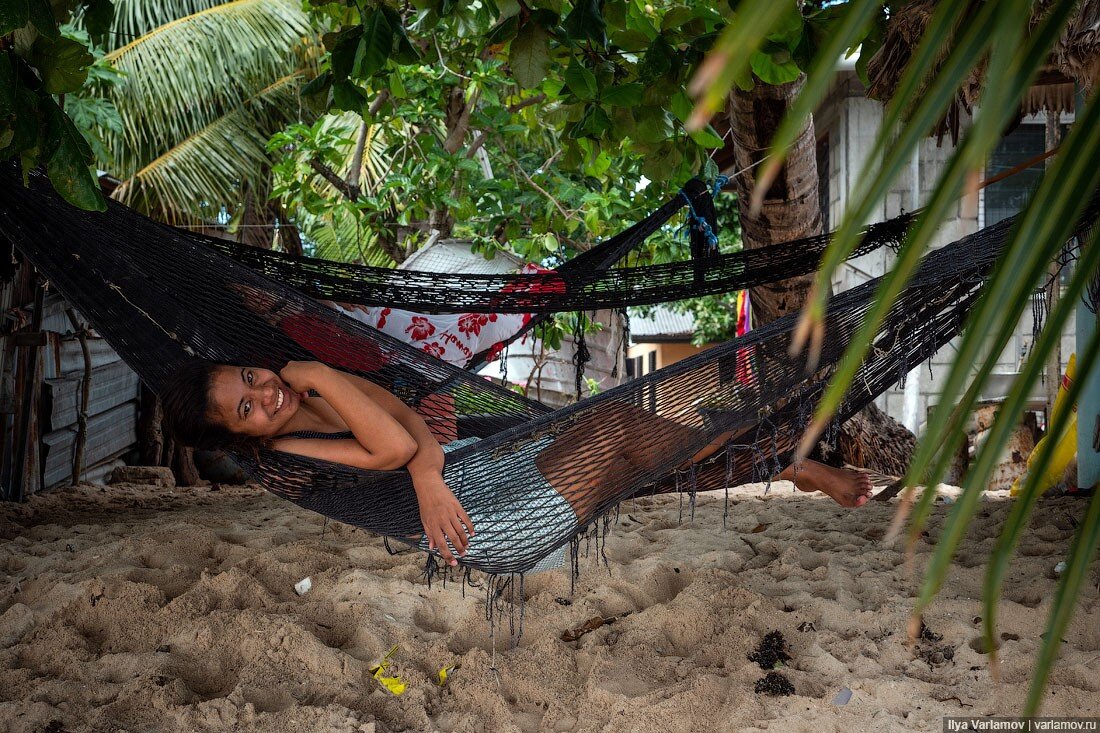 Жительница Кирибати — хитрой страны, укравшей миллениум/ © varlamov.ru