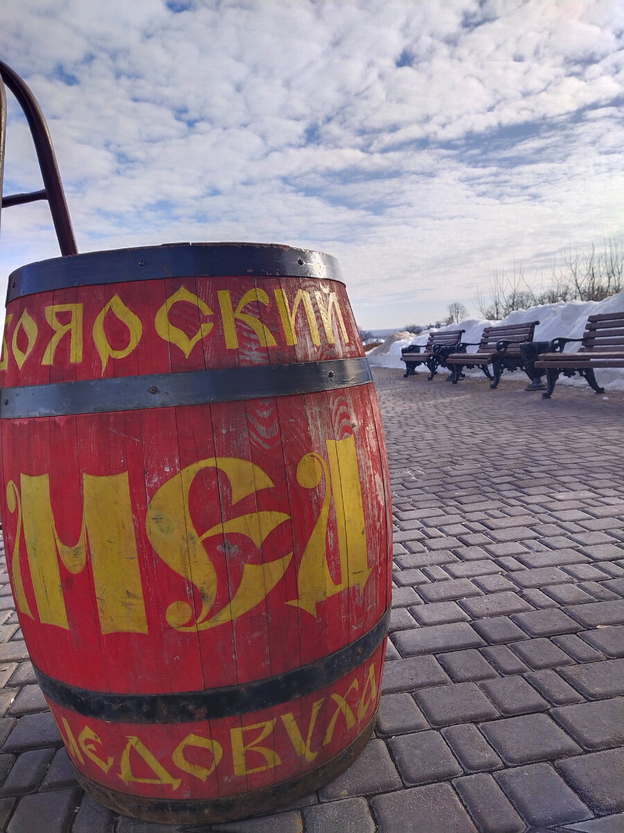 Личное фото