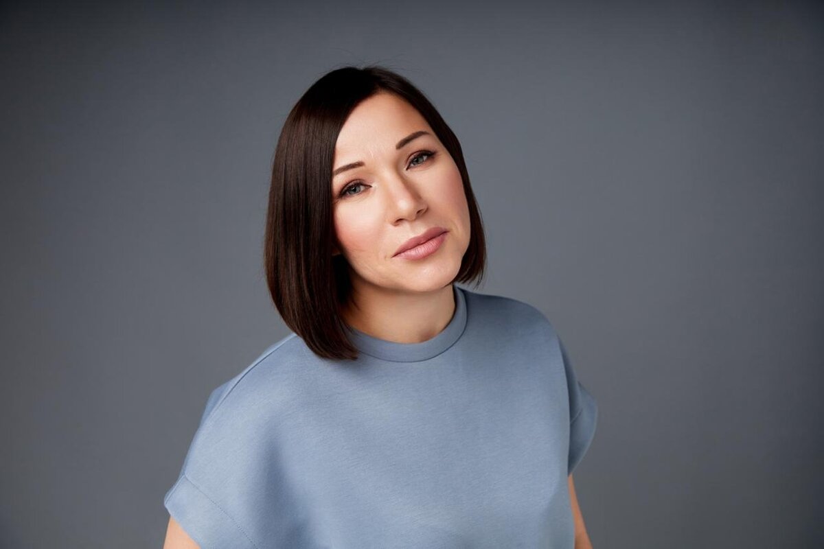    Дама в погонах