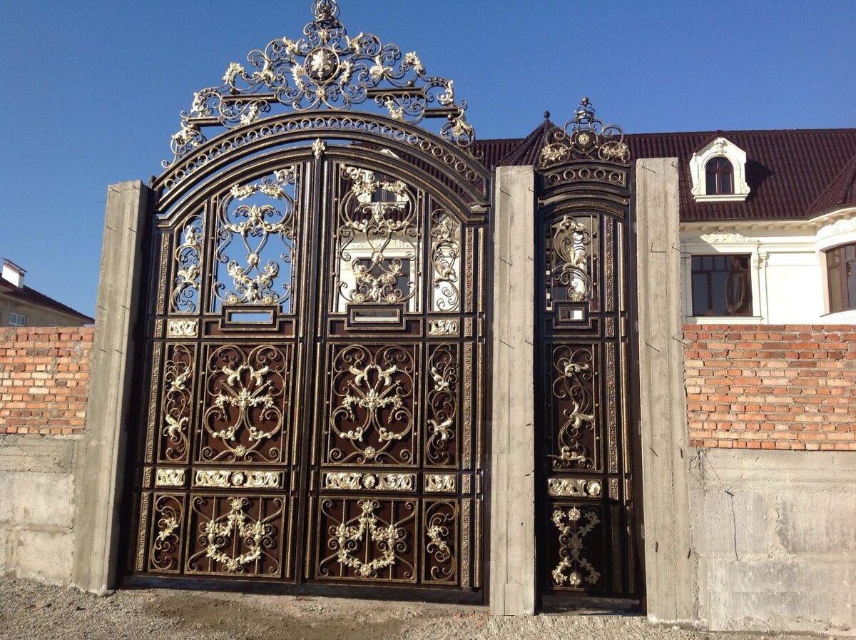 Ворота в дагестане фото