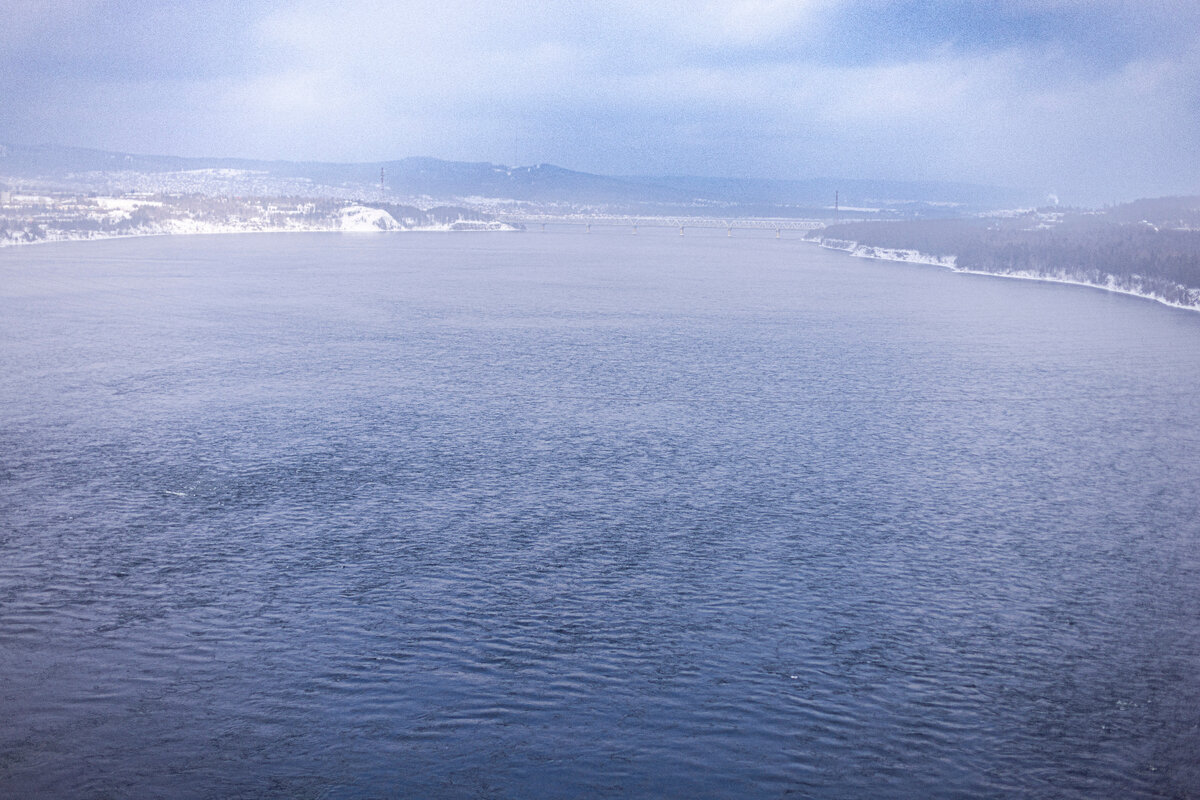 Вид с гребня плотины