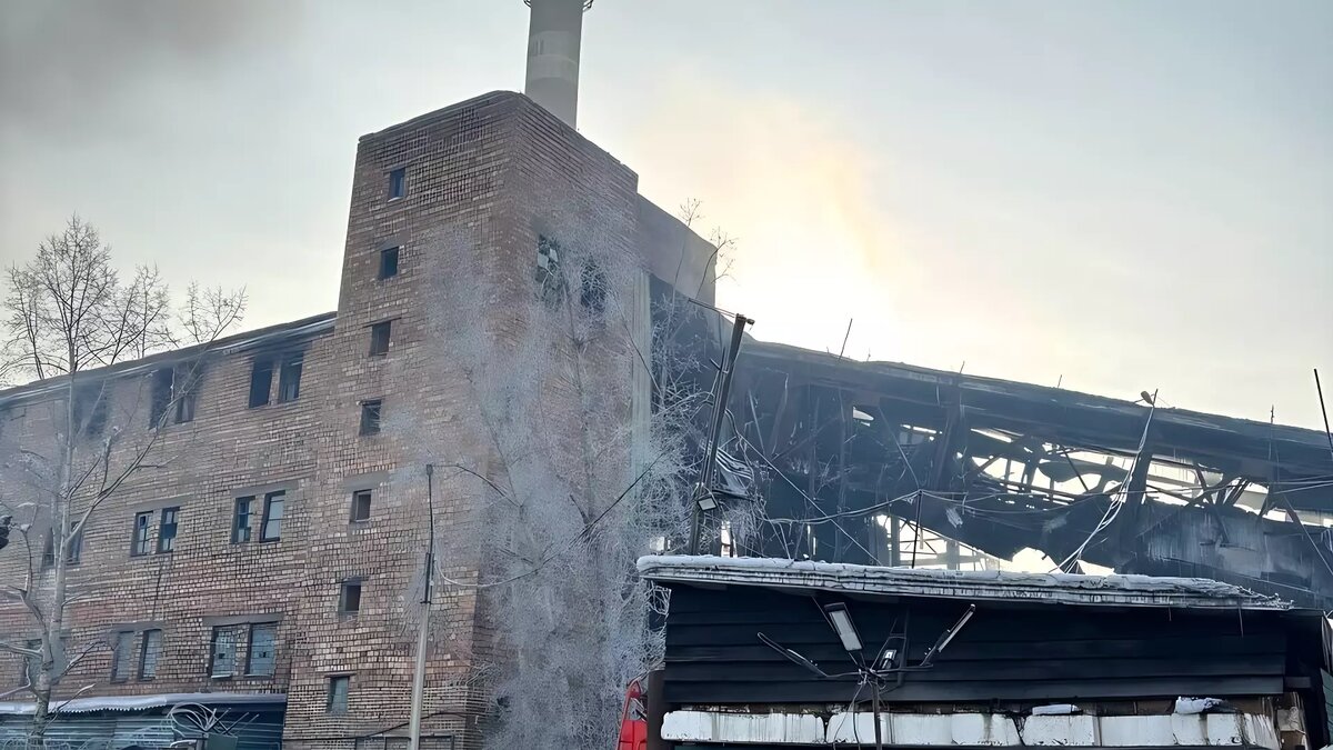     В тувинском Шагонаре продолжается ликвидация последствий ЧП на Шагонарской ТЭЦ. «Сибирская генерирующая компания» направила в соседнюю республику бригаду сотрудников Абаканской ТЭЦ, чтобы помочь в восстановлении теплоснабжения города.