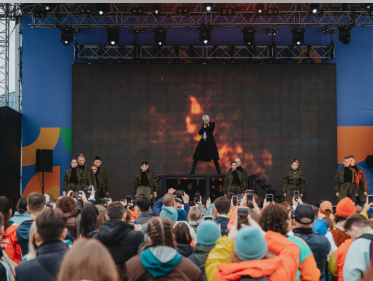 концерт жара в баку 2021. музыкальный фестиваль в сочи. большой летний музыкальный фестиваль сириус. масштабный фестиваль в сочи. джазовый фестиваль.