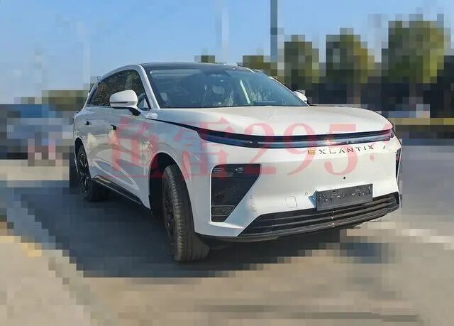 На фото: Экспортная версия кроссовера Exlantix ET
