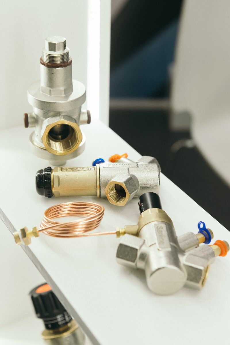 Фотографии продукции Sanline.  