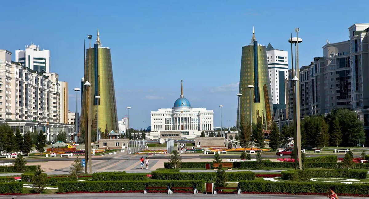 CC BY-SA 2.0 / Ninara / Astana