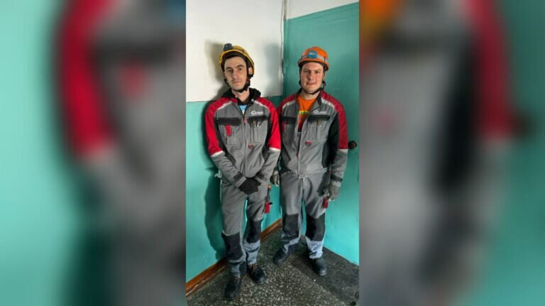    Тянули кабель, а тут пожар. Связисты спасли женщину с ребенком в Оренбурге Белов Михаил Александрович