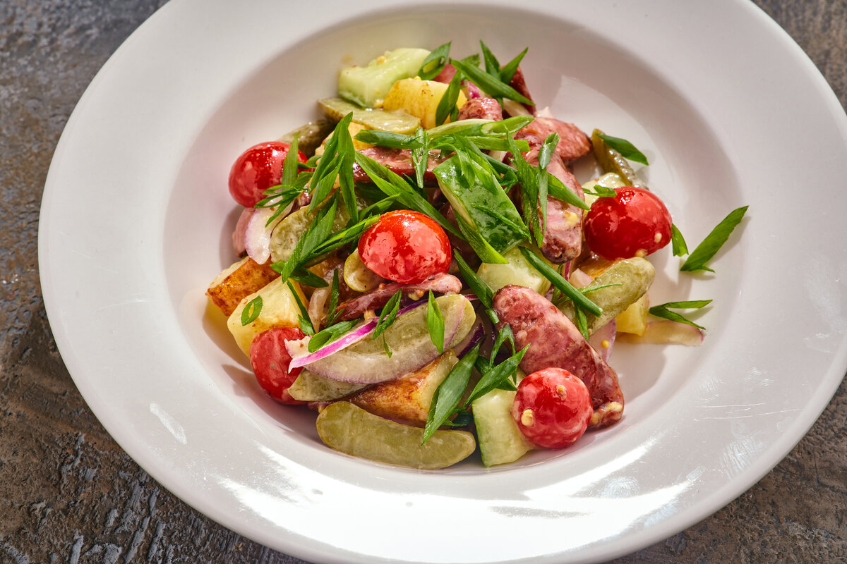 Мюнхенский салат от Алло! Пицца