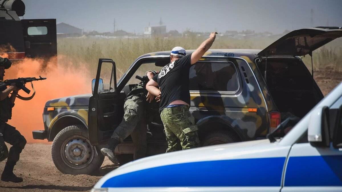     ФСБ сообщила о предотвращении в одном из карельских городов попытки подрыва административного здания.