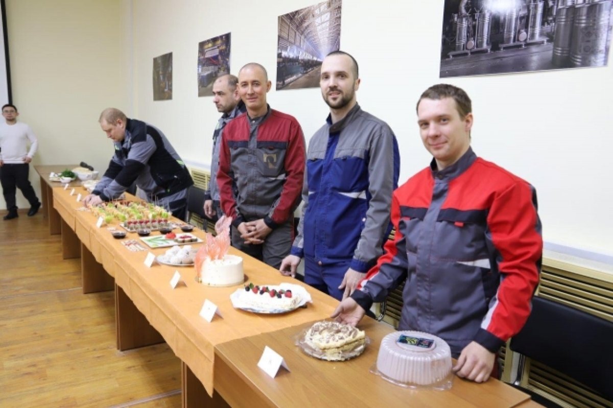    Мужчины волгоградского завода покорили кулинарными талантами милых дам