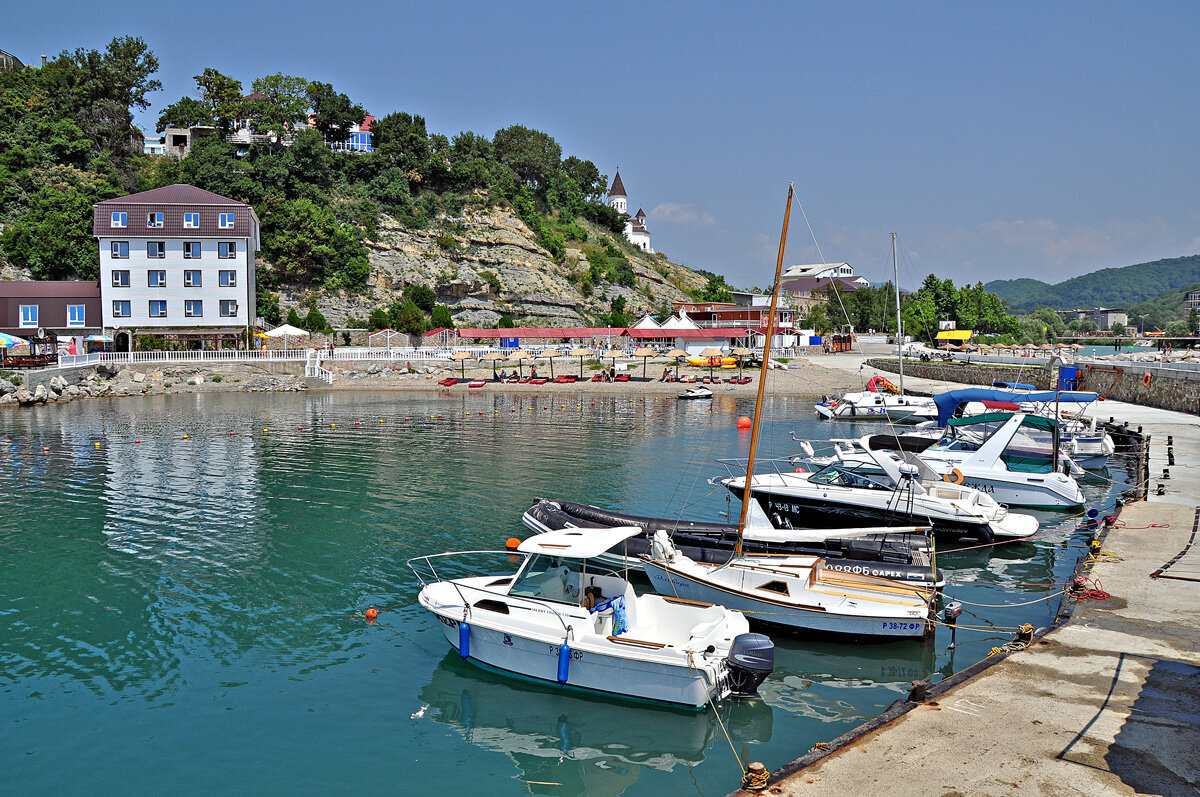 База отдыха Торнадо 2*, Новомихайловский, Туапсе