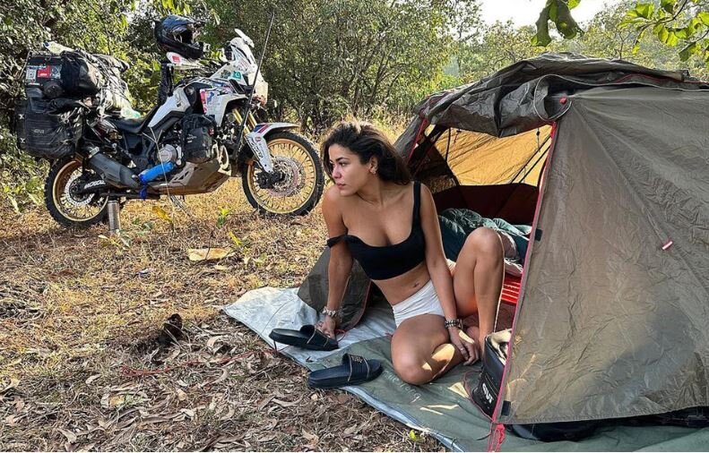 Популярная блогерша пережила настоящий кошмар в Индии.