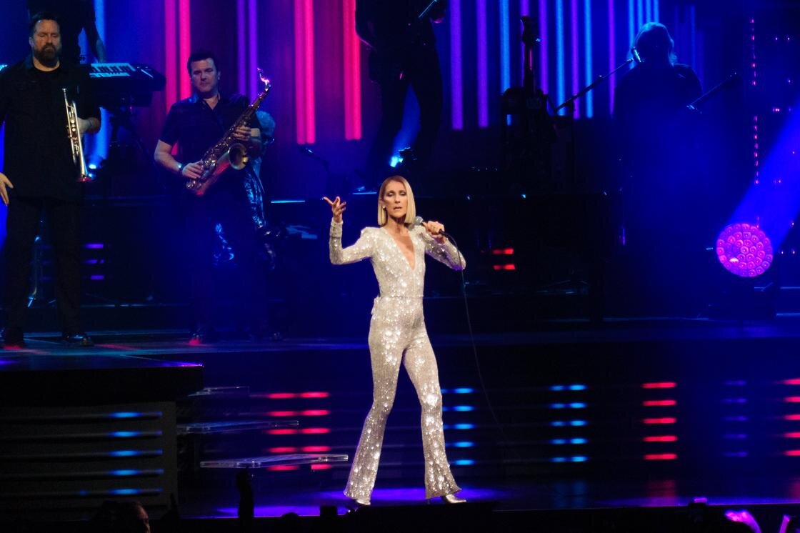    Певица Селин Дион на сцене:Flickr / kekelmb