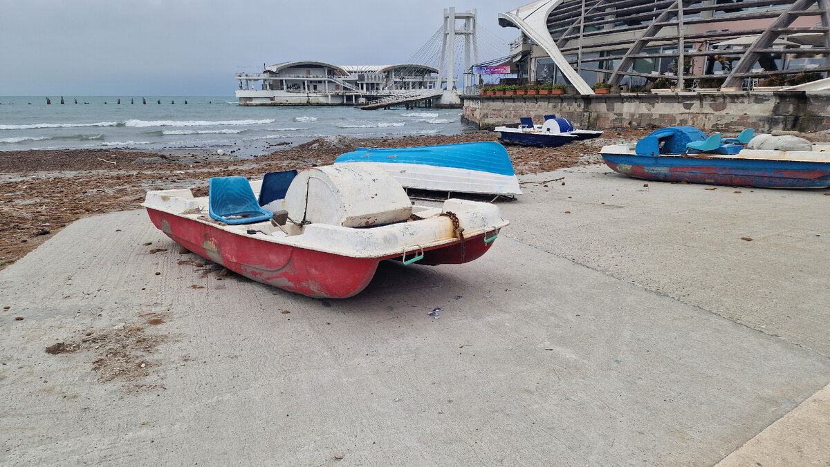Албанское побережье Адриатики в Дуррес