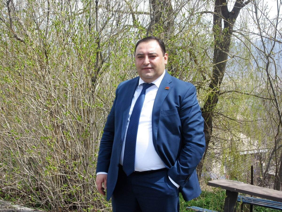 @ Соцсети Карена Ованнисяна