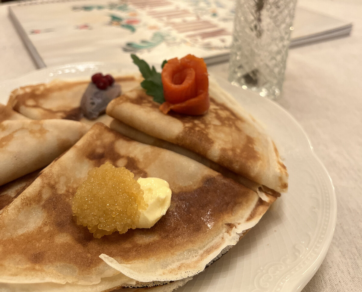 Рецепты блинов на Масленицу: советы от сибирских шеф-поваров | Visit Tyumen  | Дзен