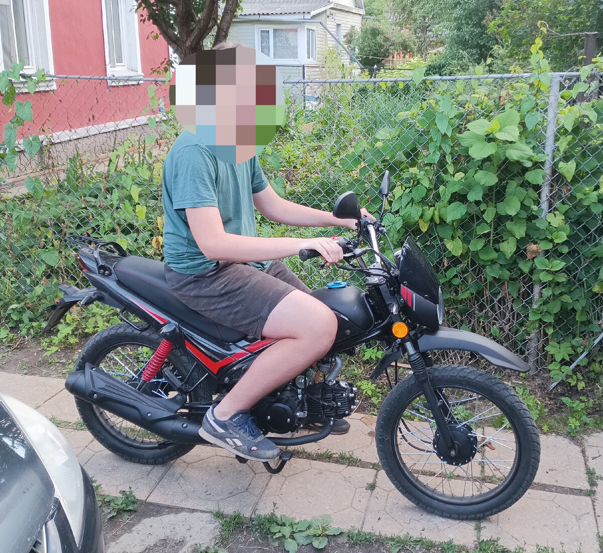 Посадка пилота ростом 188см