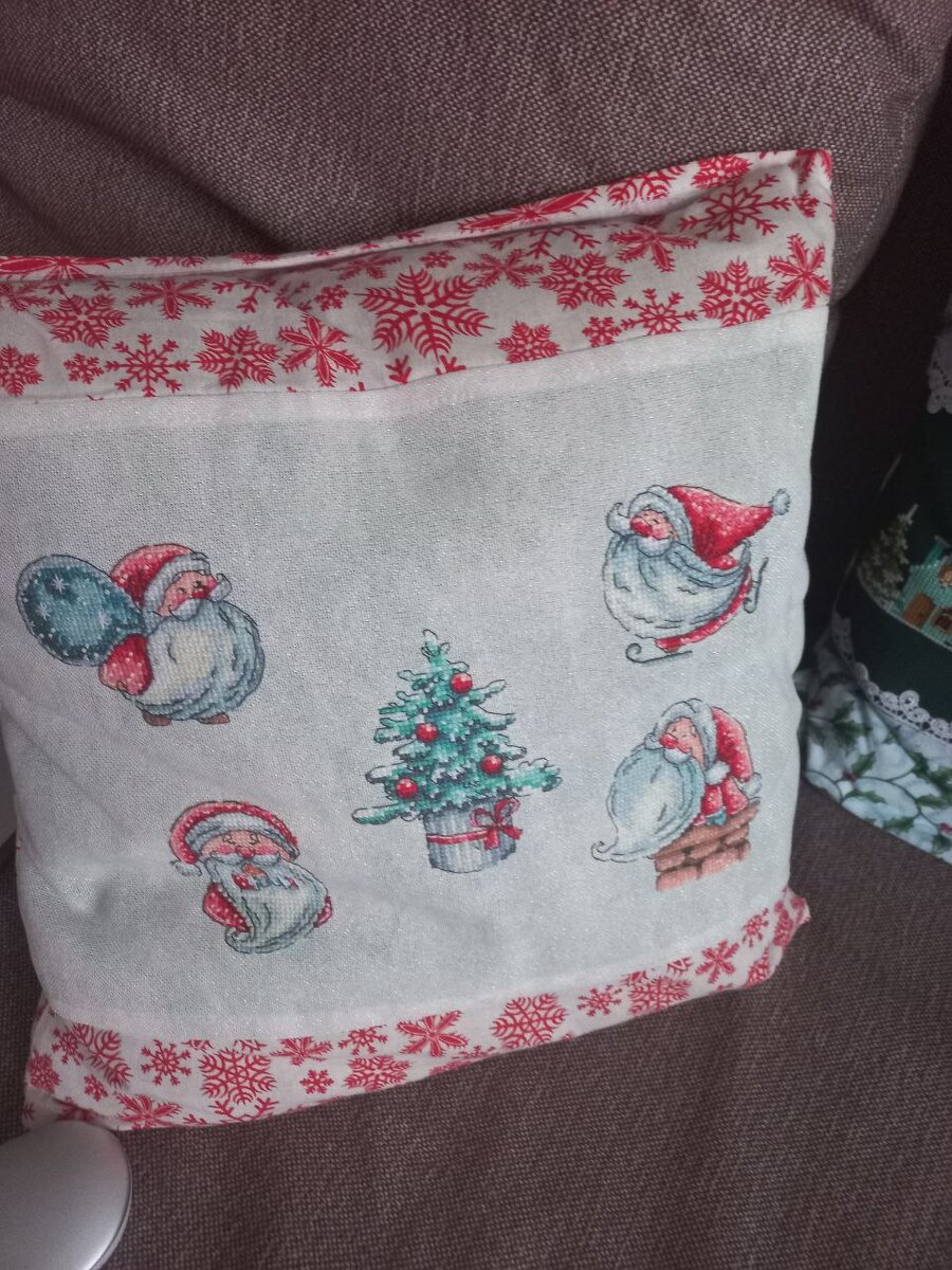 Деды Морозики из зимнего ассорти от Анны Петуновой