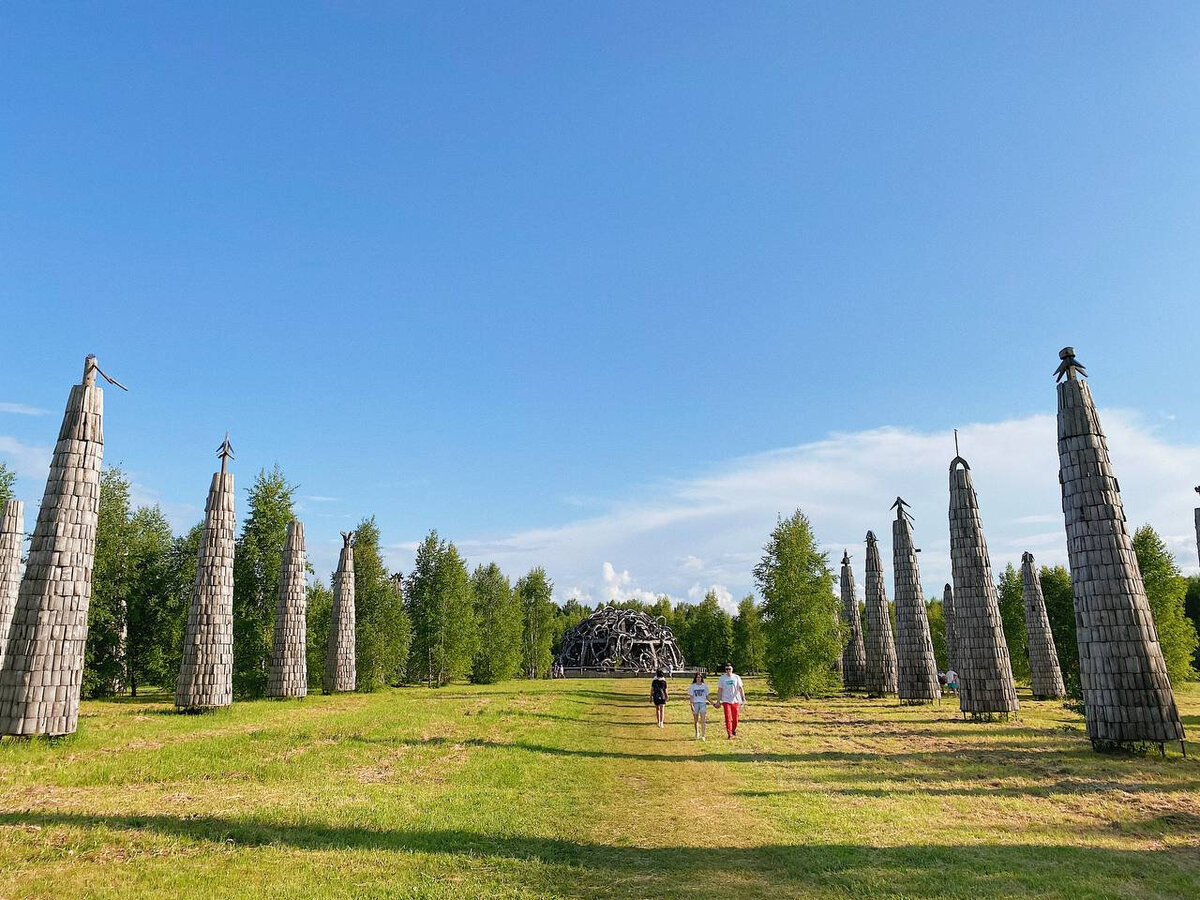 Вселенский разум — один из первых арт-объектов парка. Фото: Анастасия Иванова