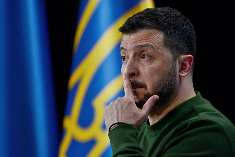    Неспособность Владимира Зеленского достичь политического консенсуса по мобилизационной стратегии при серьезной нехватке квалифицированных войск на фронте вызывали глубокие разногласия в Верховной раде и обществе Фото: © SOPA Images / Keystone Press Agency / www.globallookpress.com