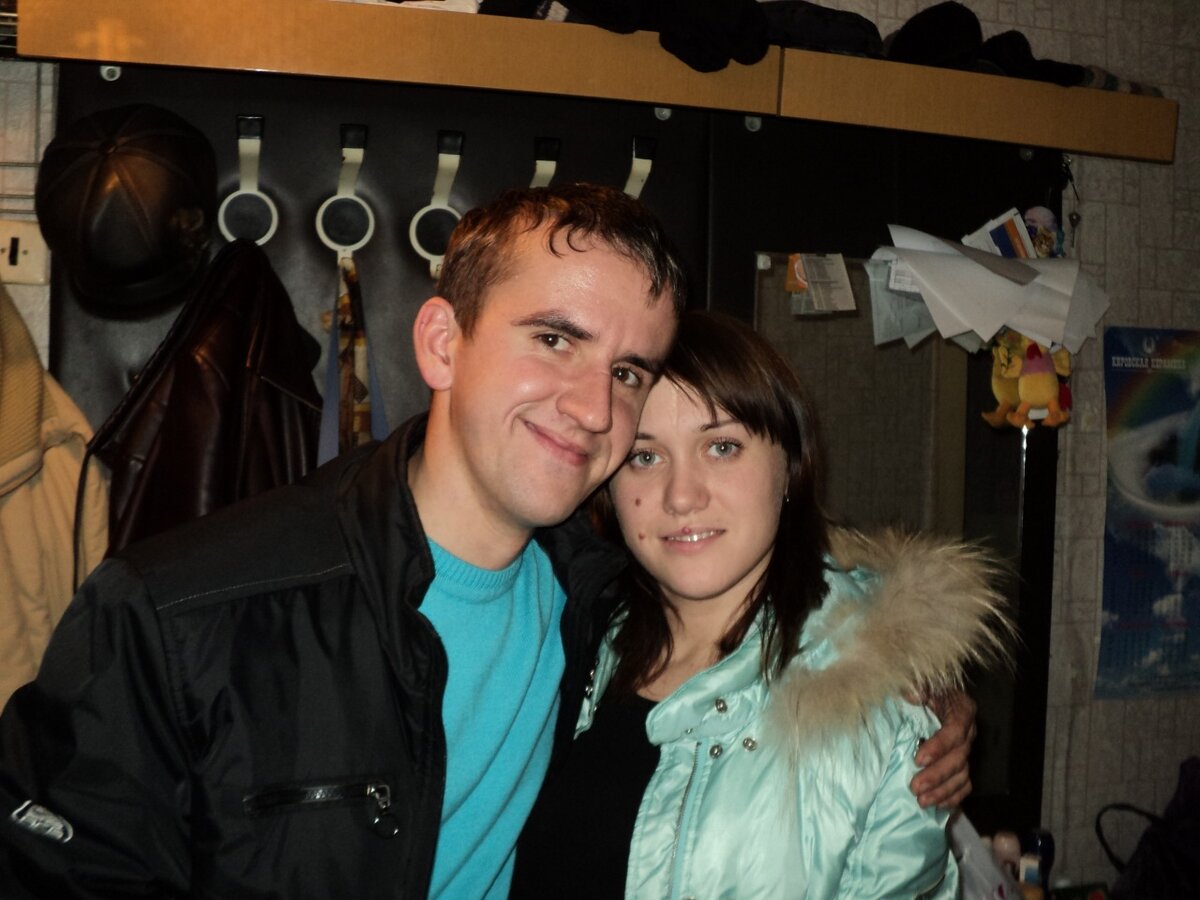 В те времена ничто не предвещало моему мужу, что у нас будет 9 детей.