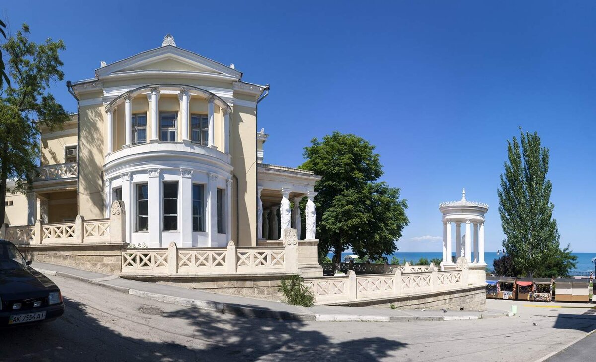 Фото из интернета. Дача Милос